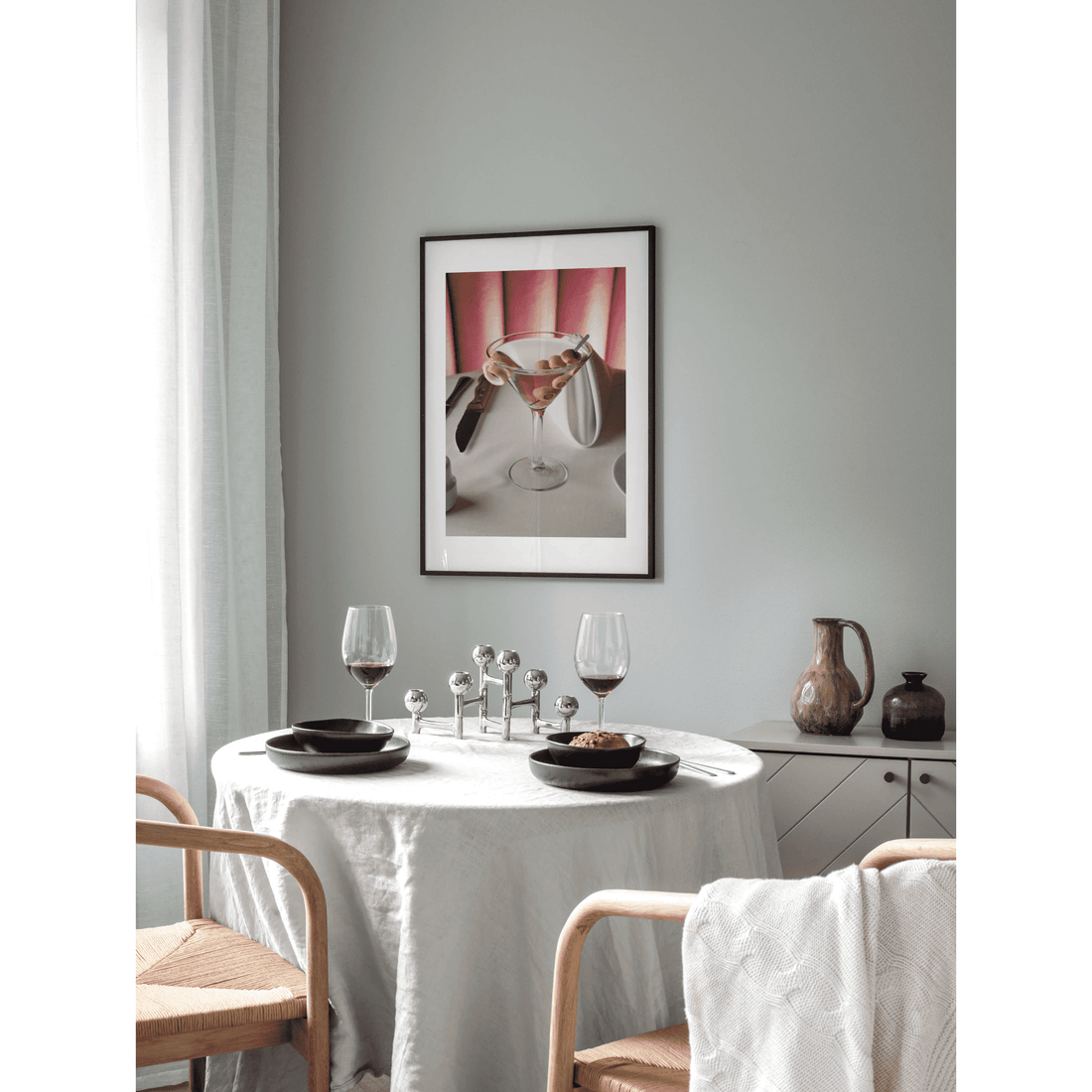 Martini with Olive on Pink Background β Retro Poster