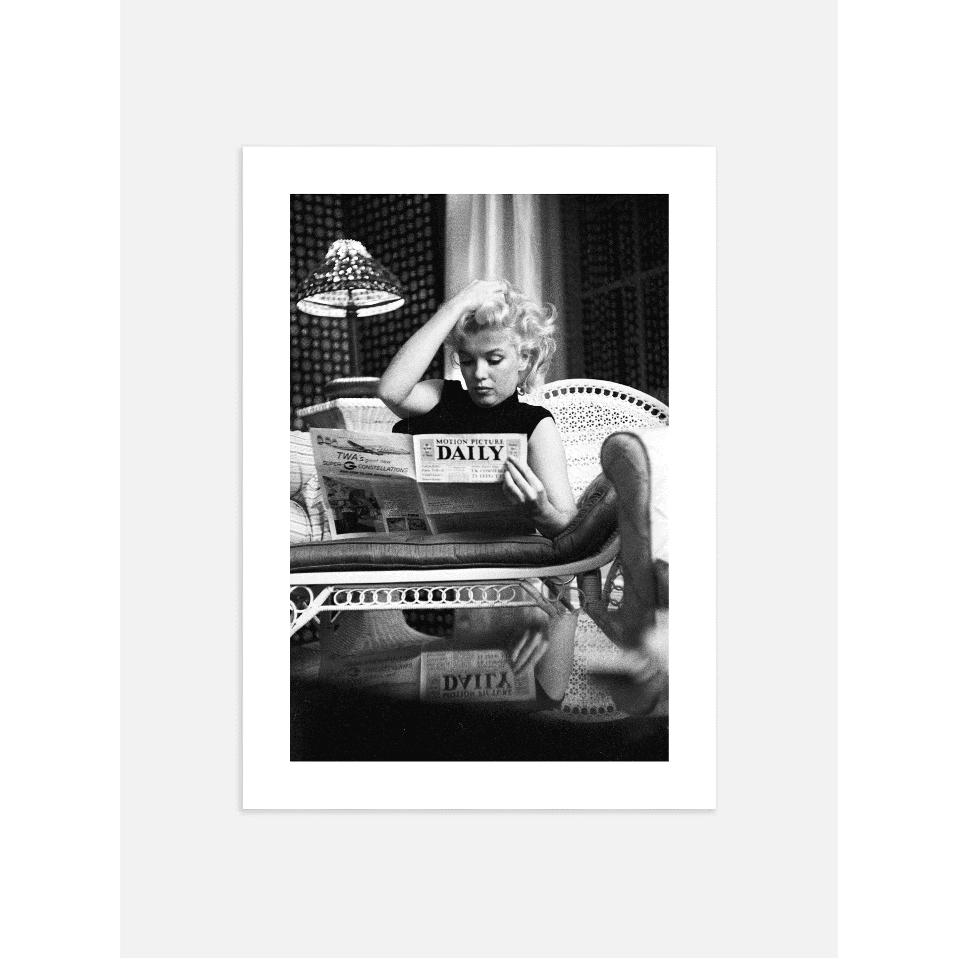 Minimalist Black & White Art – Set of 6