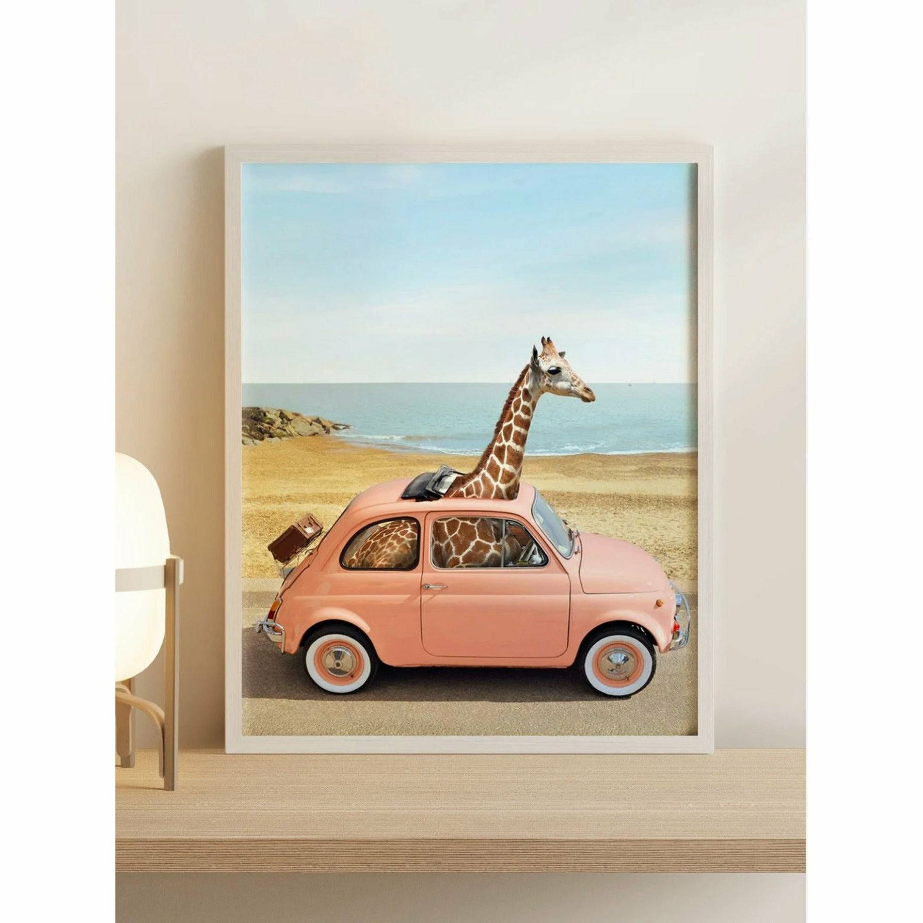 Giraffe funny head