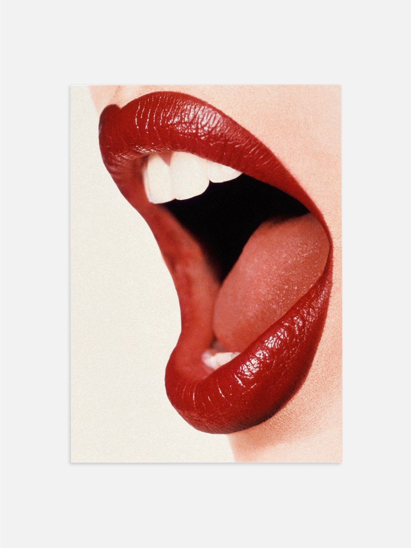 Shouting Red Lips