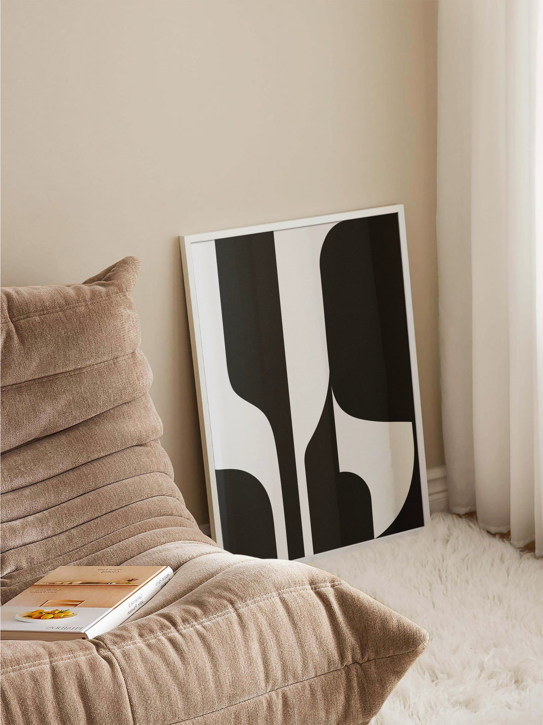 Black & White Abstract Shapes